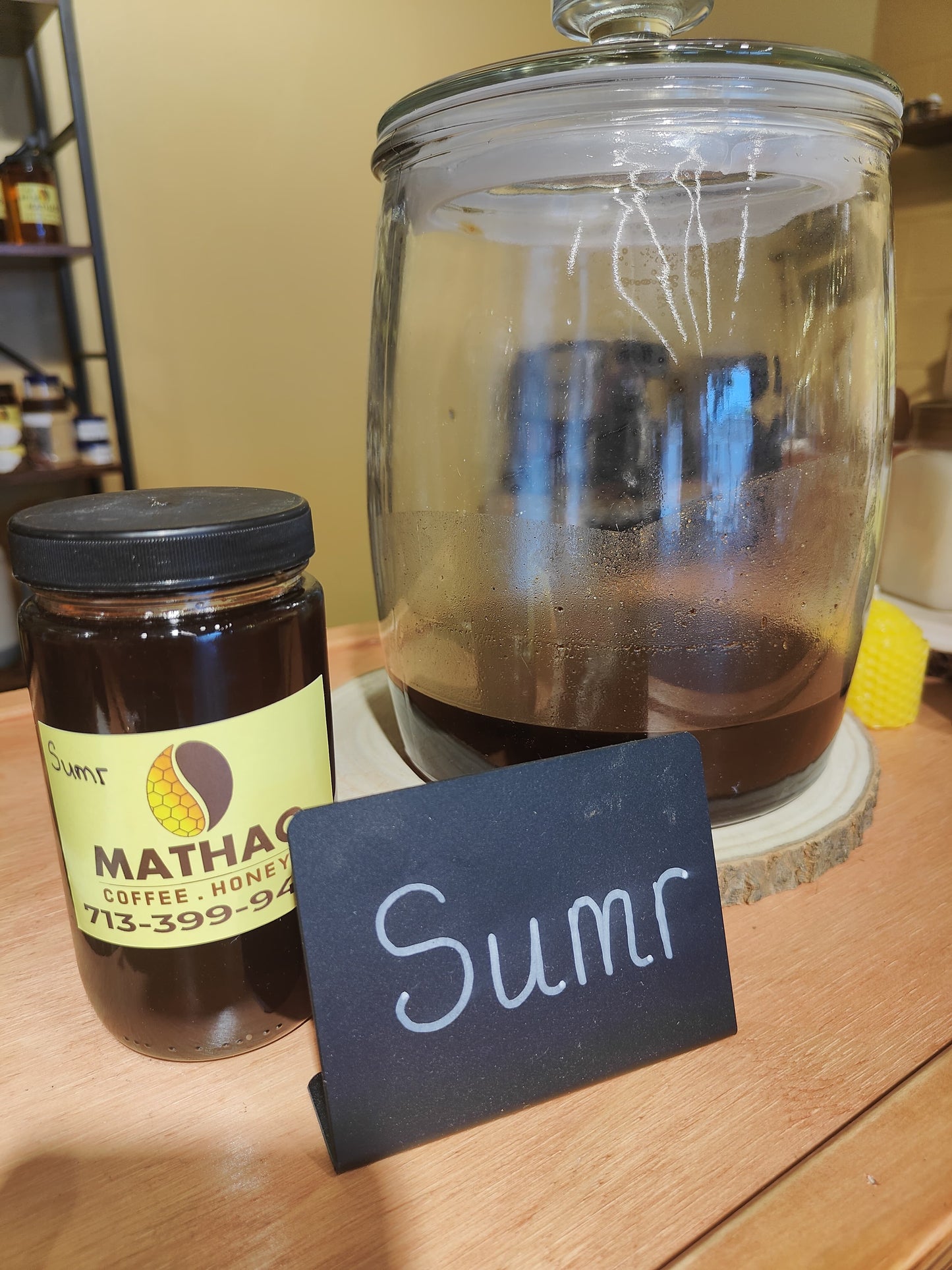 Yemeni Sumur Honey - Premium Acacia Honey (16 oz)